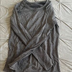 Athleta Gray Long Sleeve Top
